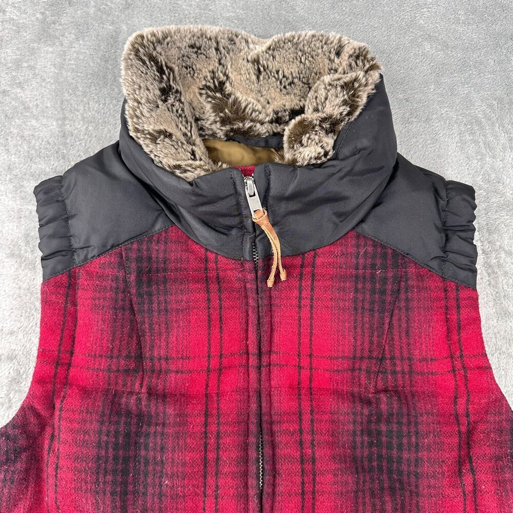 Eddie Bauer Yukon 550 Goose Down Puffer Vest Women's Small Red‎ Buffalo Plaid